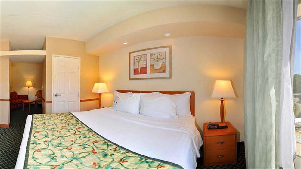 Fairfield Inn & Suites Marianna Εξωτερικό φωτογραφία